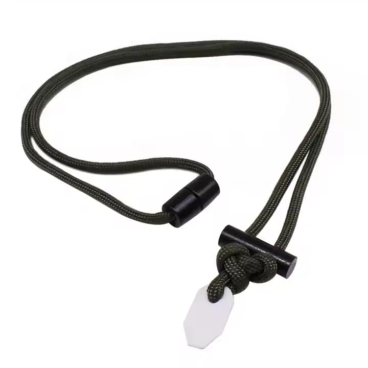 Outdoor Fire Starter Necklace – Emergency Survival Tool with Ferro Rod, Ceramic Striker & Paracord Lanyard