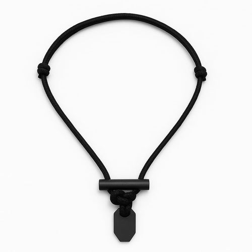 Outdoor Fire Starter Necklace – Emergency Survival Tool with Ferro Rod, Ceramic Striker & Paracord Lanyard